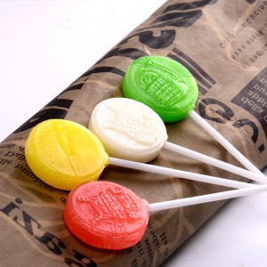 16g Round Shape Pallet lollipop Wholesale colorful festive Christmas snacks bear crystal claw lollipop fruit slices creative handmade candy gifts hard candy