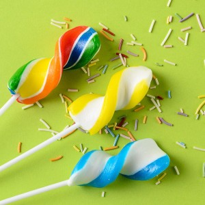 15g Sprial lollipop Cheap Price Sweet Candy CHUPA CHUPP Candy lollipop from China manufacturer